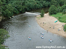Kangaroo Valley kayaking